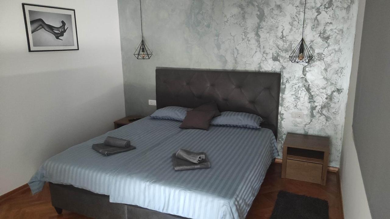 Appartamento Apartman Stella Veruda Pola Esterno foto