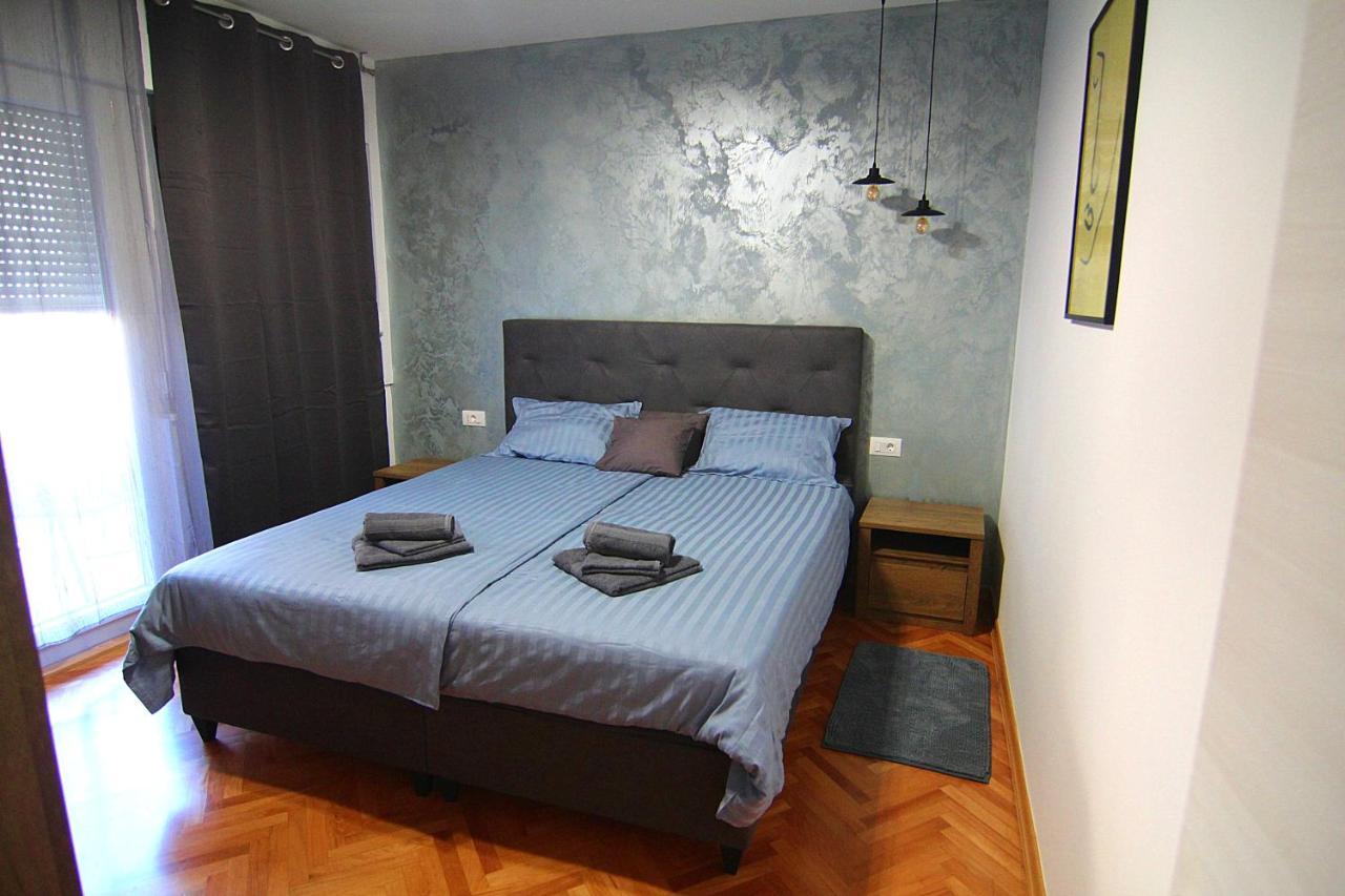Appartamento Apartman Stella Veruda Pola Esterno foto