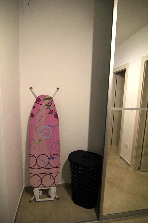 Appartamento Apartman Stella Veruda Pola Esterno foto