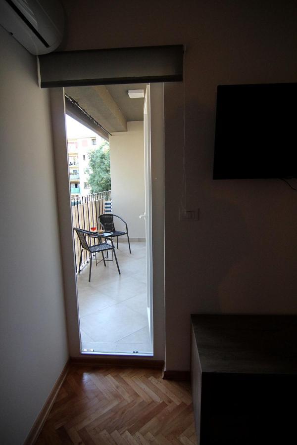 Appartamento Apartman Stella Veruda Pola Esterno foto